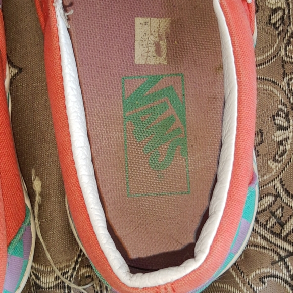 Vans slip on shoes - Picture 6 of 9